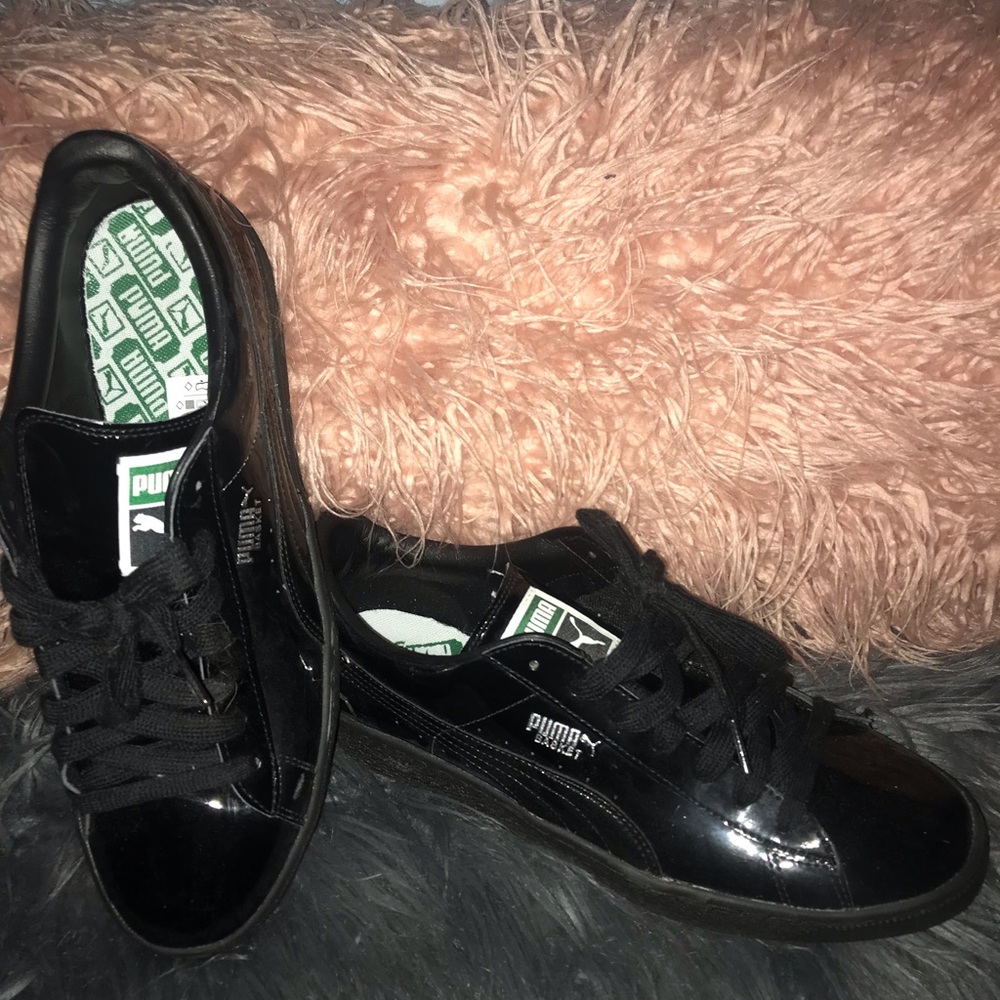 Men's sneakers